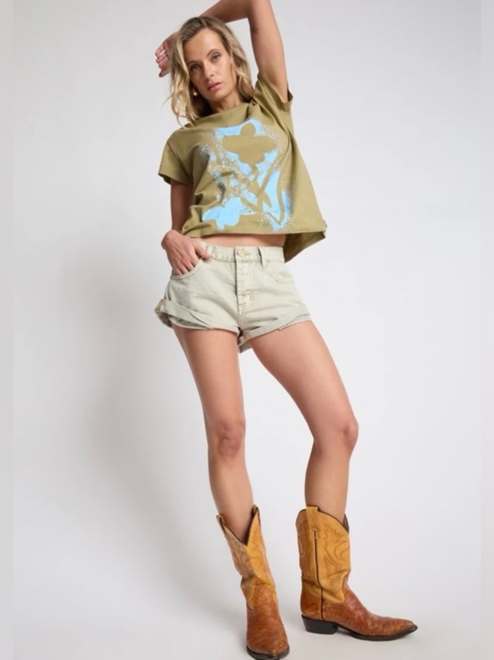 NWT Free People x One Teaspoon Bandits Low Waist Denim Shorts